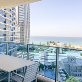 Hilton Surfers Paradise Hotel- First Class Surfers Paradise